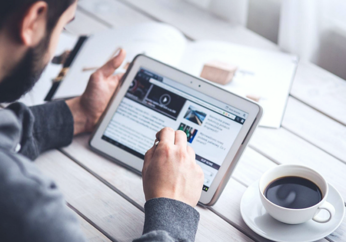 What is a blog in hindi- difference between website and blog www.www.techactive.in